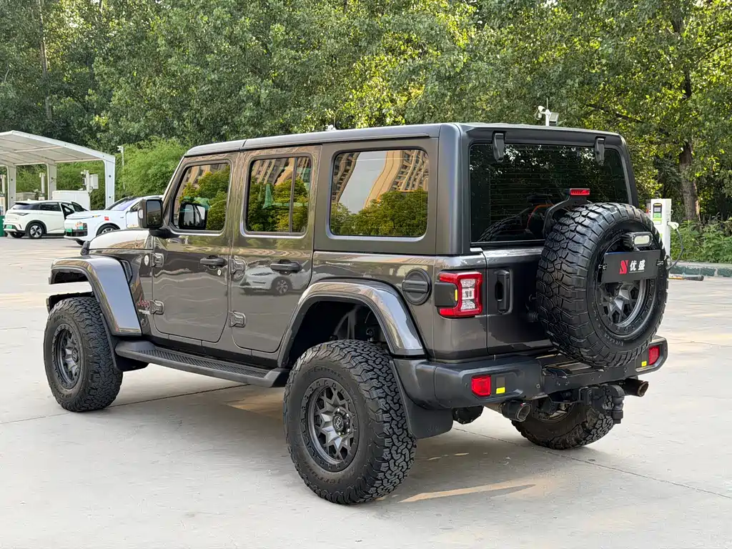 Jeep Wrangler 2020 — фото 6