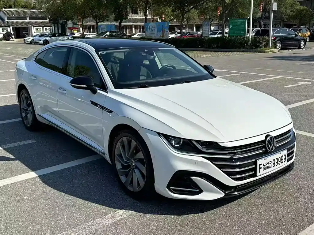 Volkswagen CC 2023 — фото 2