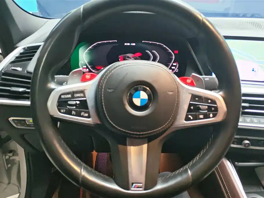BMW X6 2020 — фото 15