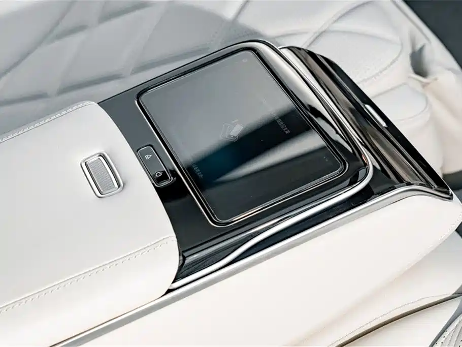 Mercedes-Benz S-Class 2026 — фото 24