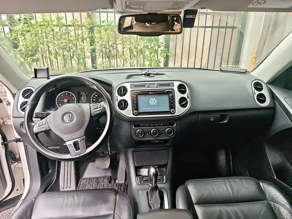 Volkswagen Tiguan 2016 — фото 13