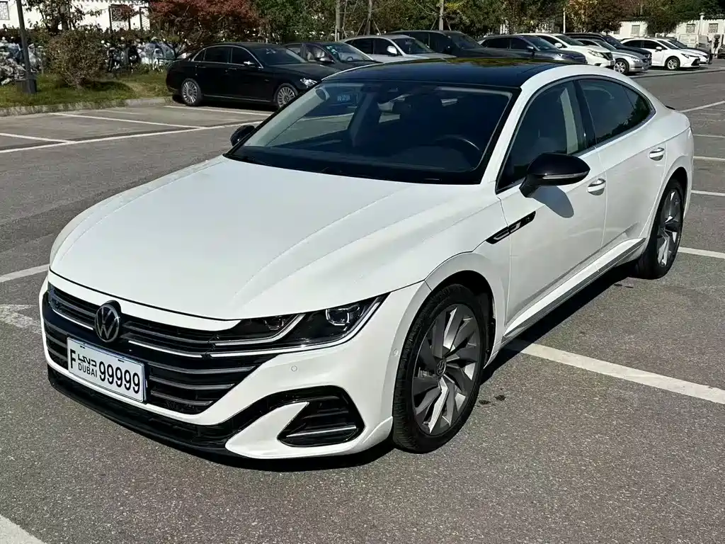 Volkswagen CC 2023 — фото 3