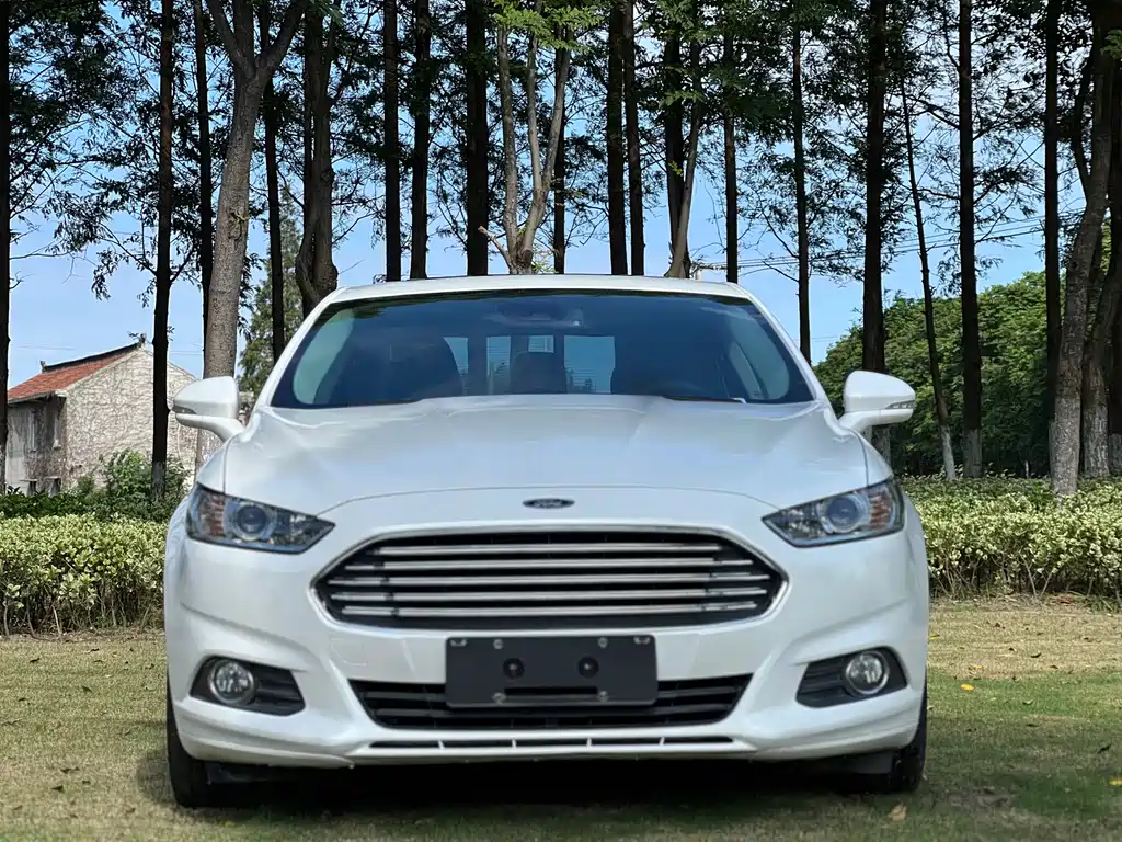 Ford Mondeo 2016 — фото 2