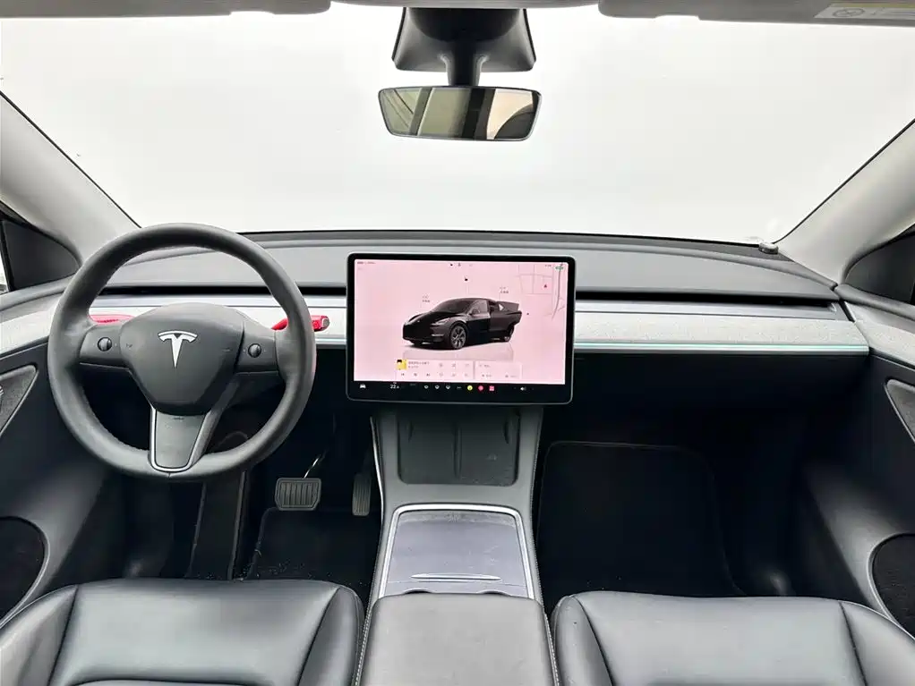 Tesla Model Y 2023 — фото 10