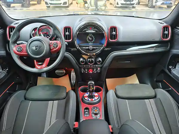 MINI JCW COUNTRYMAN 2021