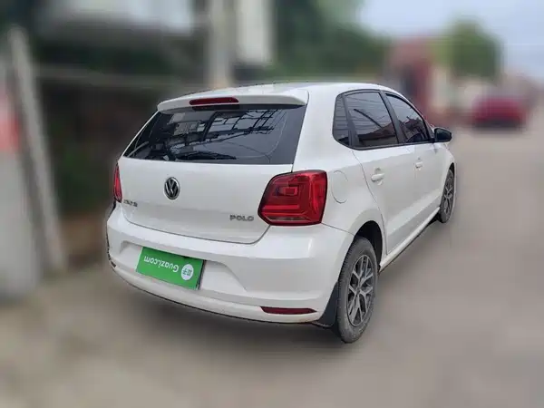 Volkswagen Polo 2015