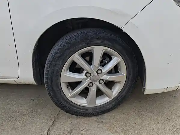 Toyota Yaris L 2018