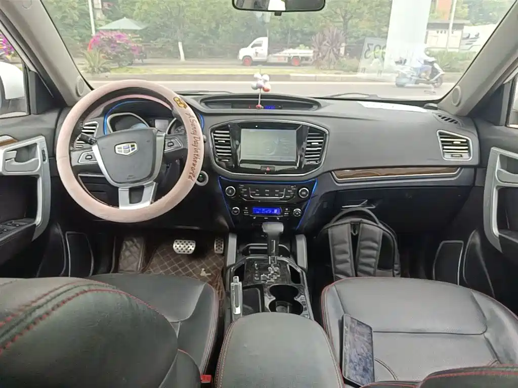 Geely GX7 2015 — фото 10