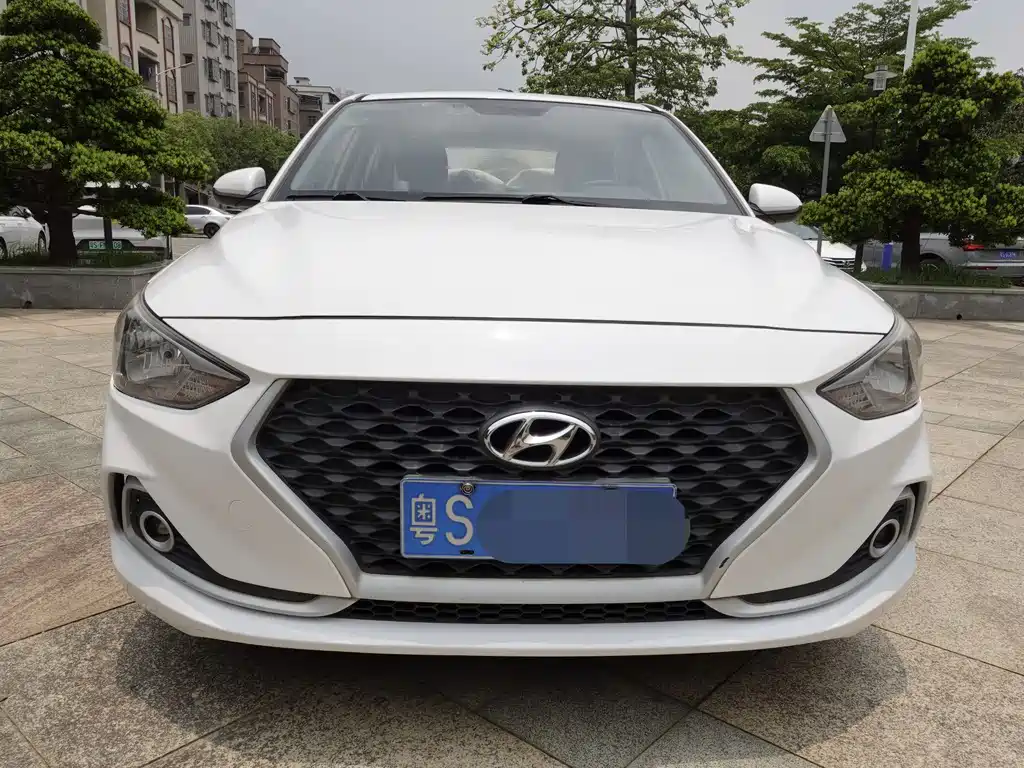 Hyundai Elantra 2018