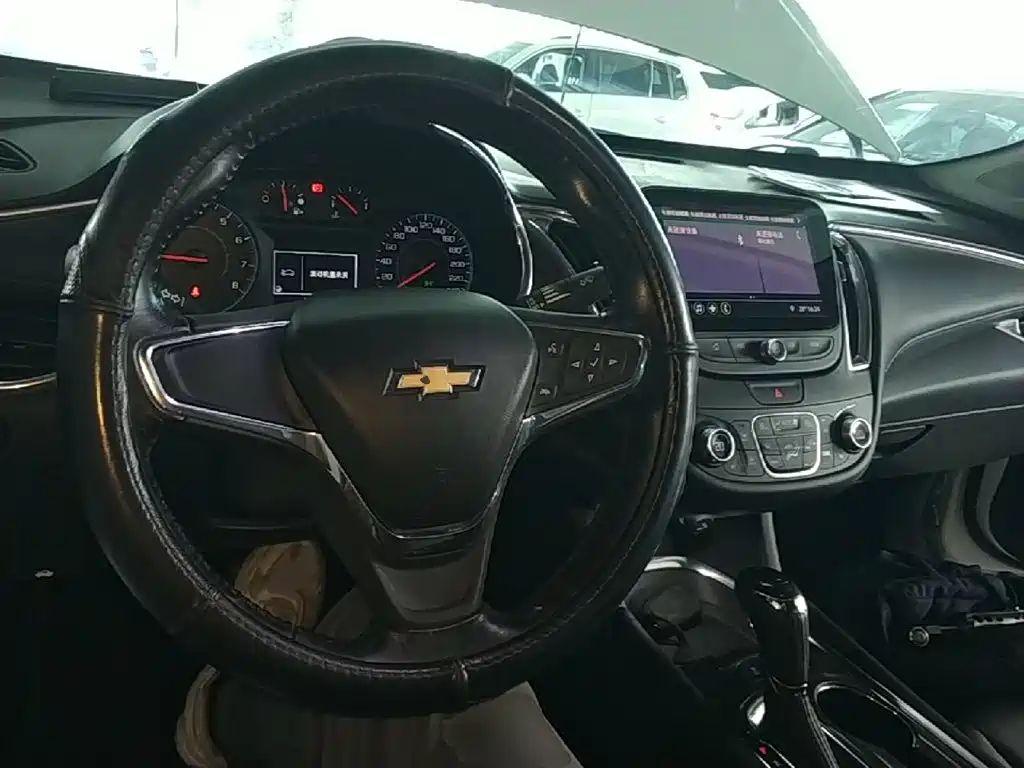 Chevrolet Malibu XL 2017 — фото 10