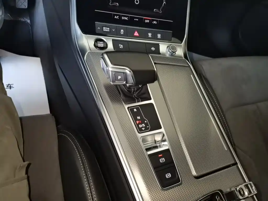 Audi A6L 2022 — фото 14