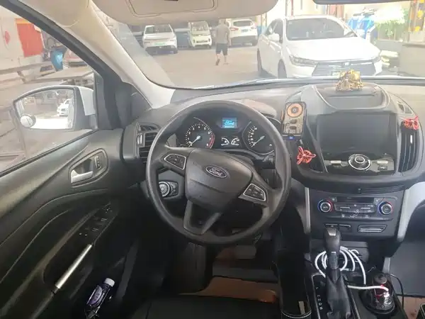 Ford Kuga 2017