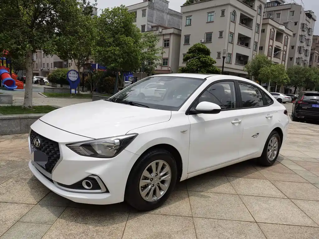 Hyundai Elantra 2018