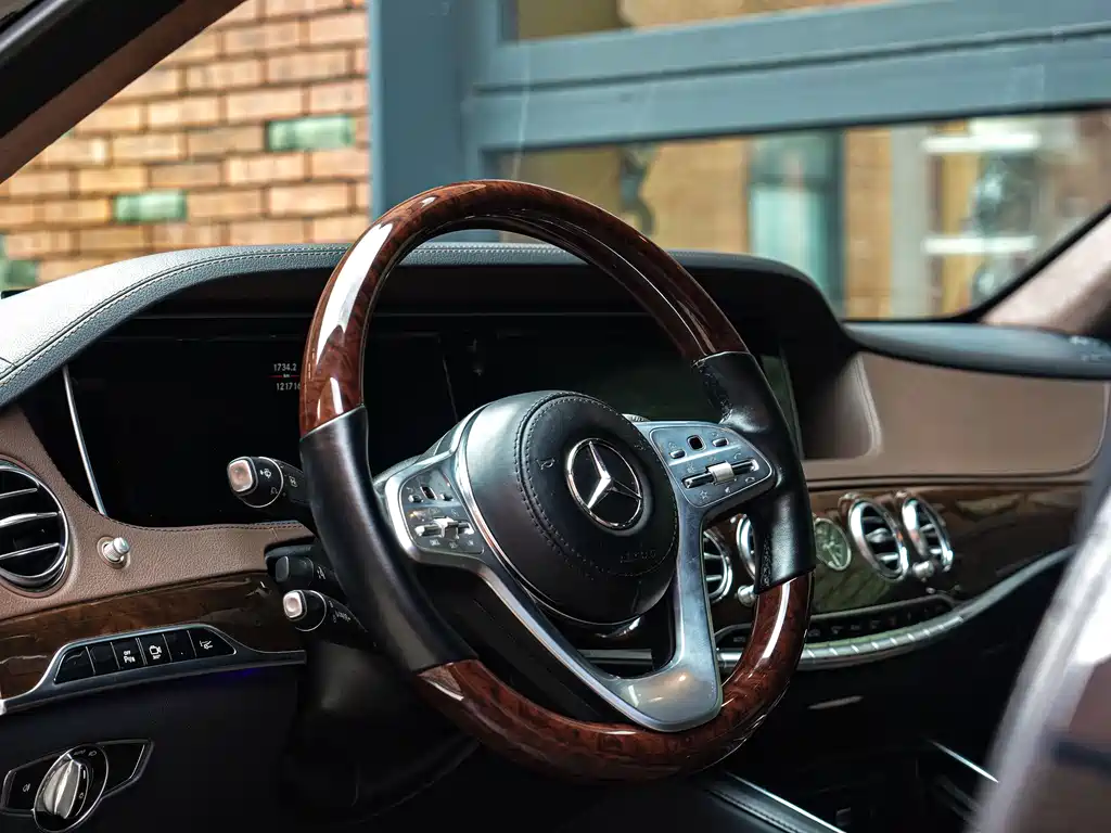 Mercedes-Benz Maybach S-Class 2016 — фото 13