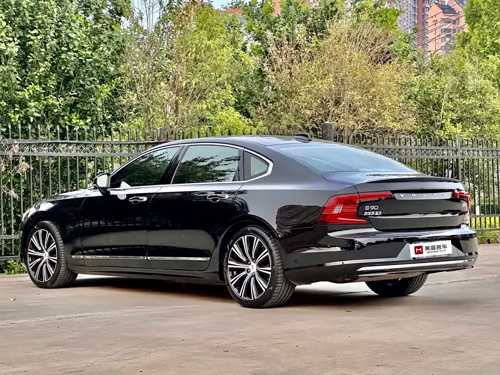 Volvo S90 2023 — фото 7