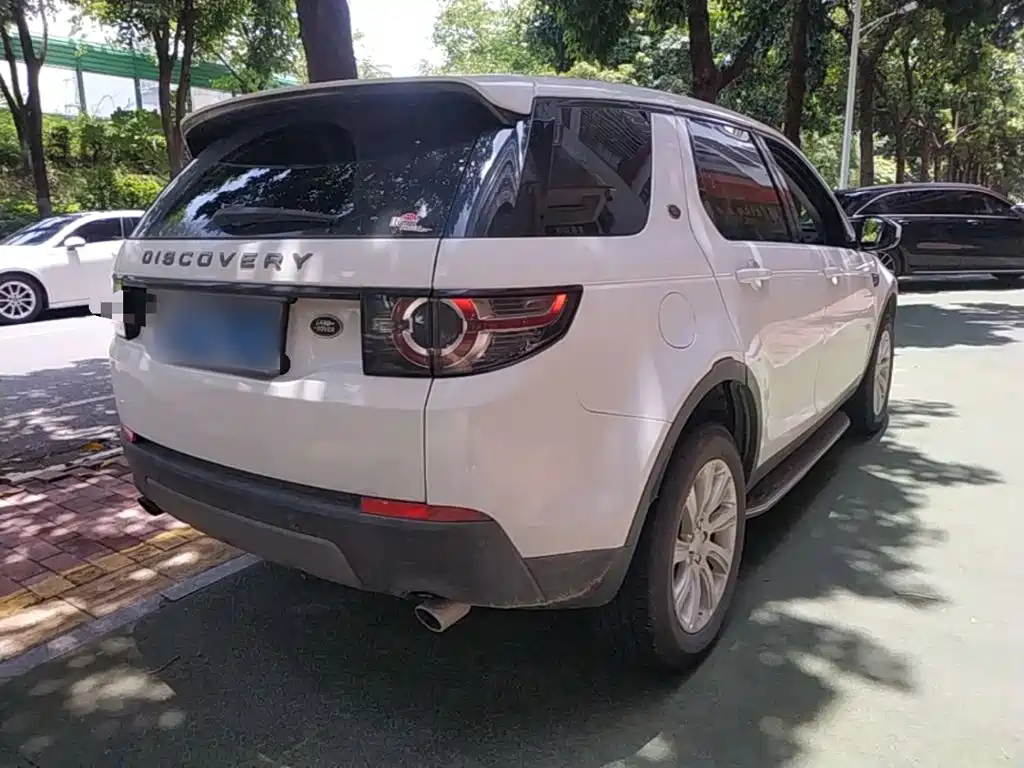 Land Rover Discovery Sport 2016 — фото 7