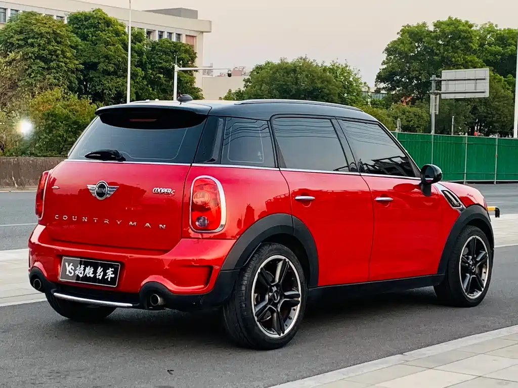 MINI Countryman 2016 — фото 5