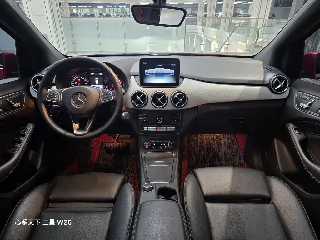 Mercedes-Benz B-Class 2019 — фото 15