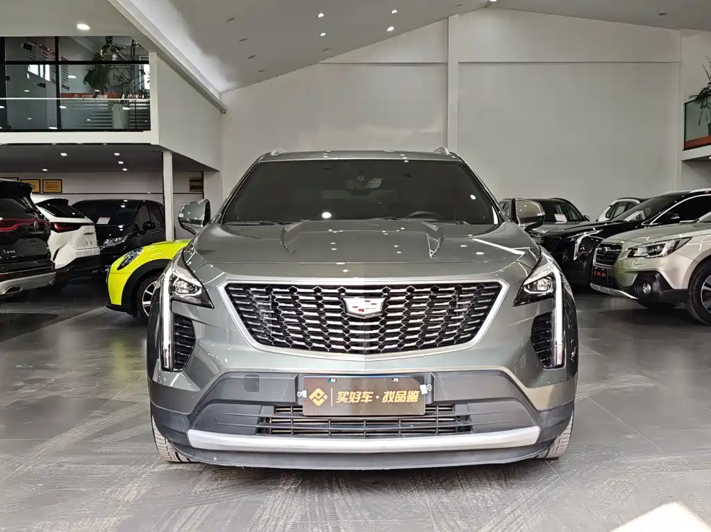 Cadillac XT4 2019 — фото 8