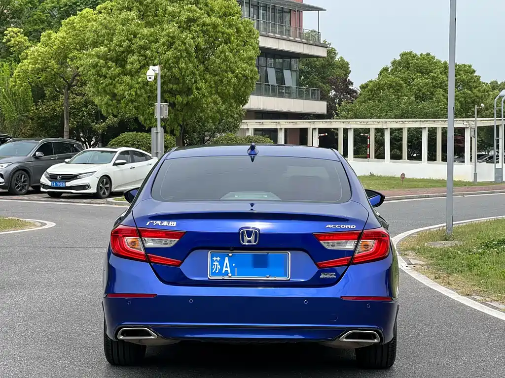 Honda Accord 2020 — фото 6