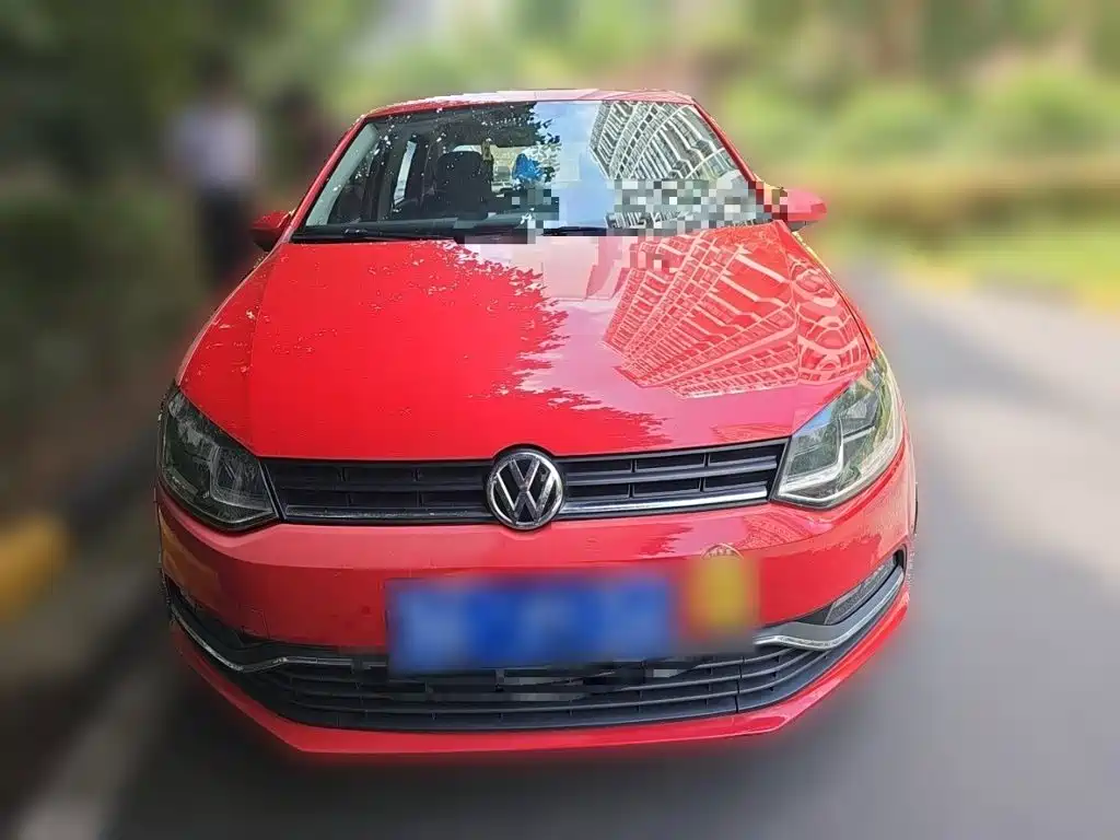 Volkswagen Polo 2014 — фото 3