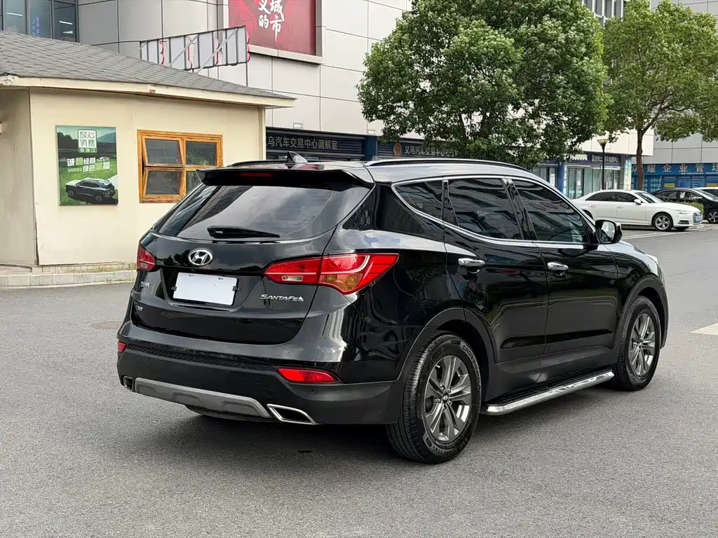 Hyundai Santa Fe 2016 — фото 7