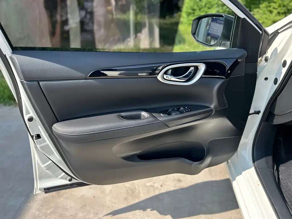 Nissan Sylphy 2019 — фото 9