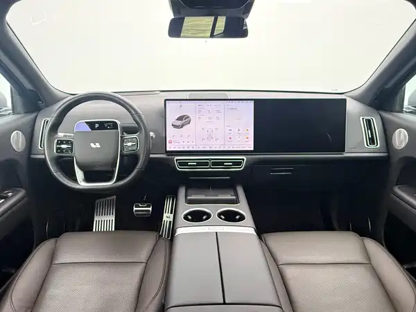 Li Auto L8 2023