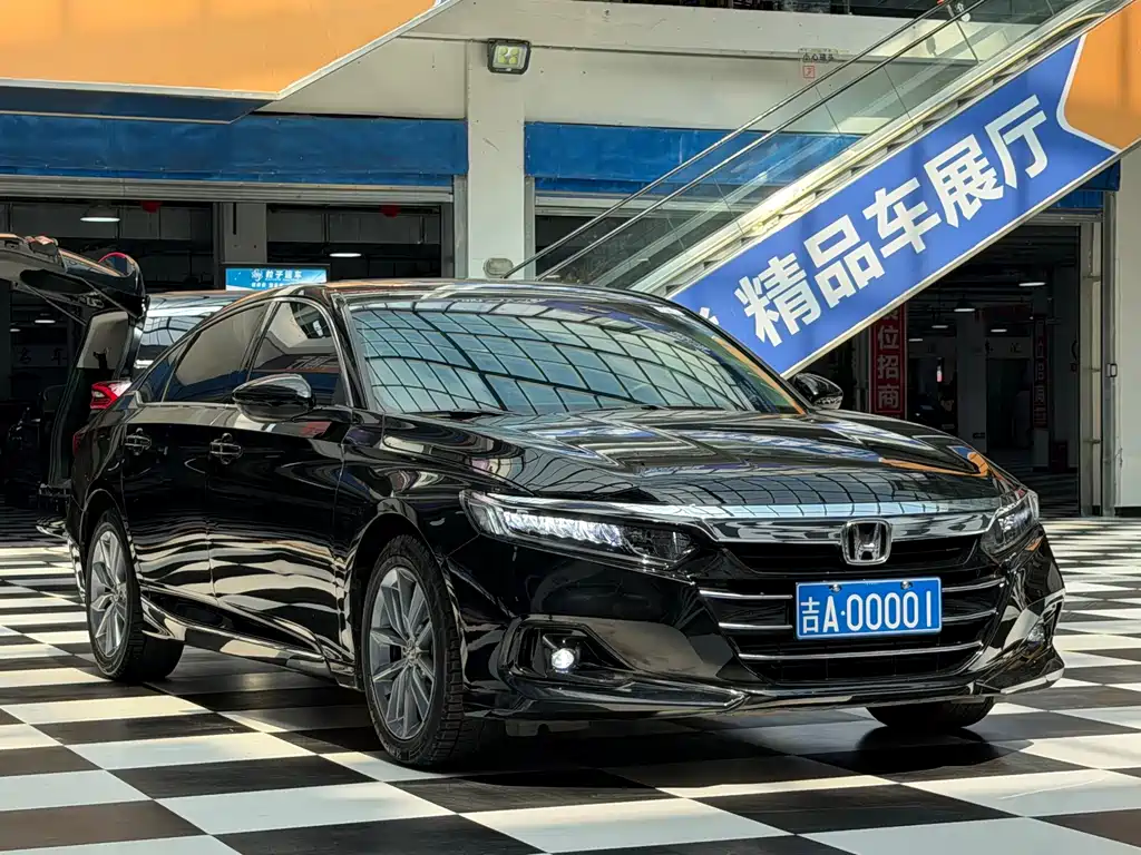 Honda Accord 2022 — фото 3