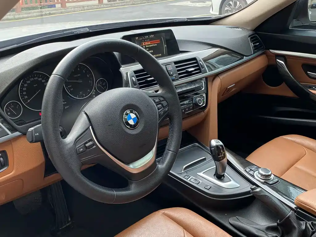BMW 3 Series GT 2017 — фото 6