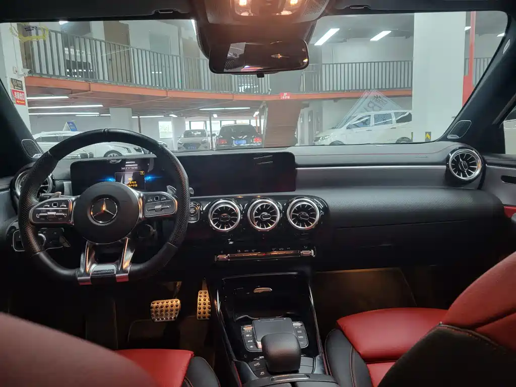 Mercedes-Benz A-Class AMG 2023 — фото 7