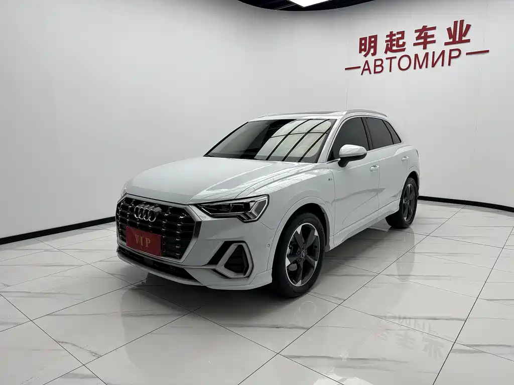 Audi Q3 2022 — фото 4