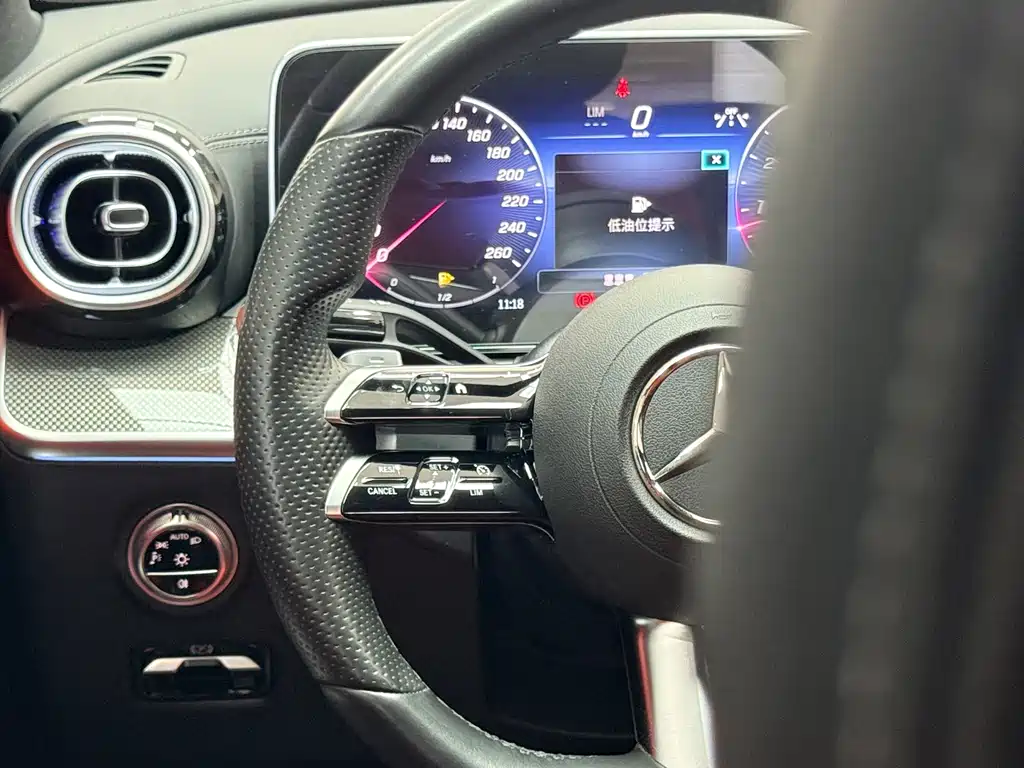Mercedes-Benz C-Class 2022 — фото 12