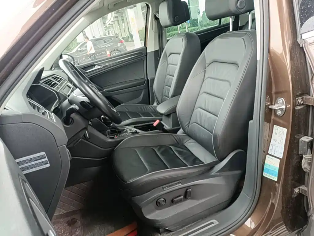 Volkswagen Tiguan 2017 — фото 15
