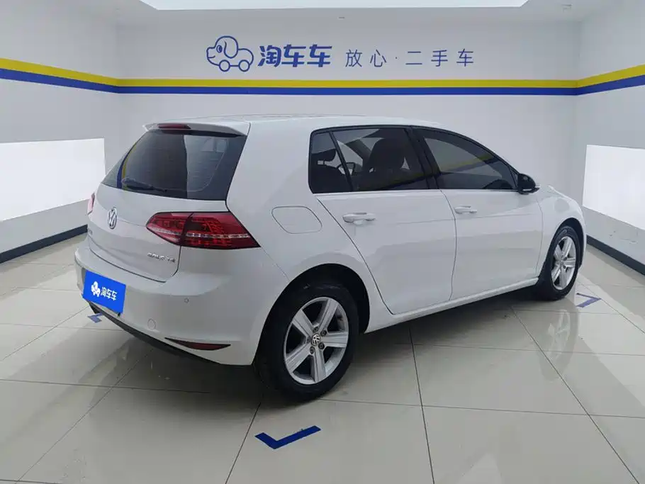 Volkswagen Golf 2014