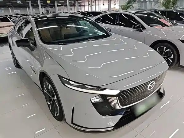 Mazda EZ-6 2024