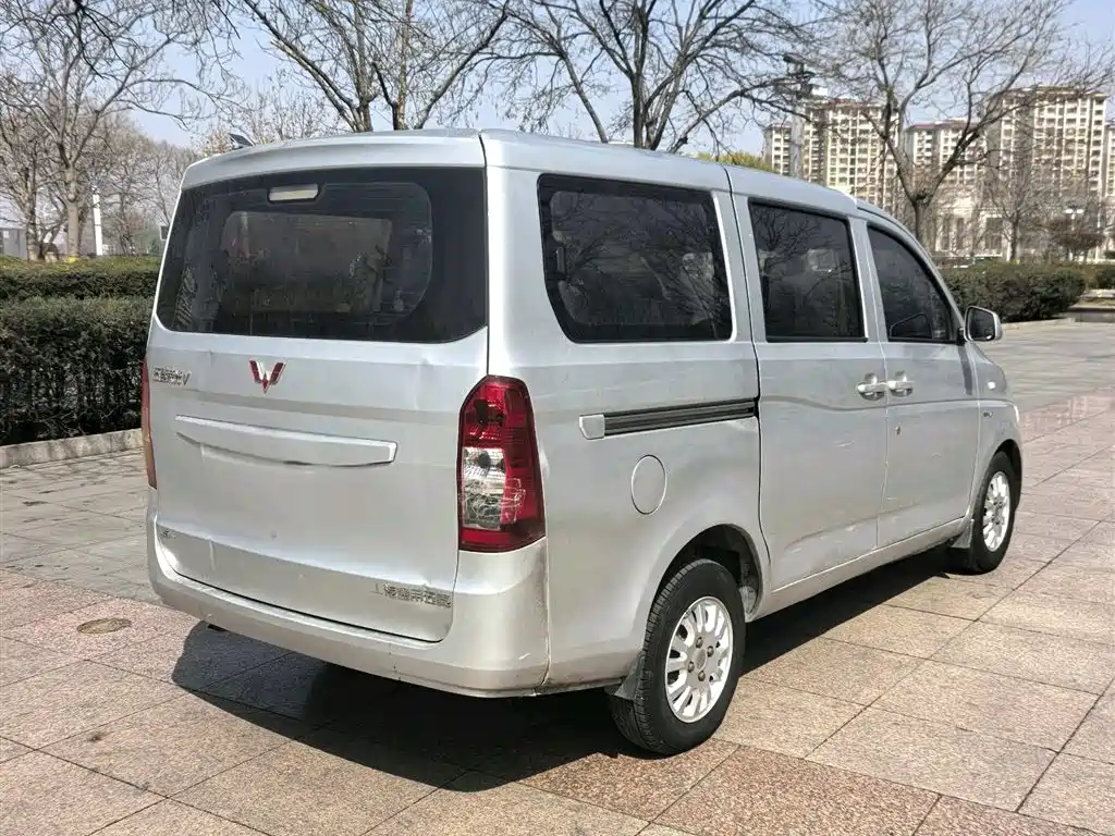 Wuling Rongguang V 2016 — фото 6