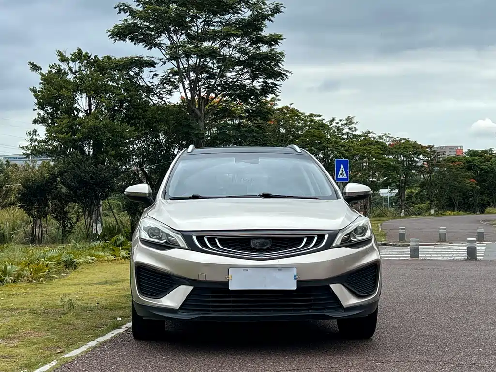 Geely Emgrand GS 2018 — фото 2