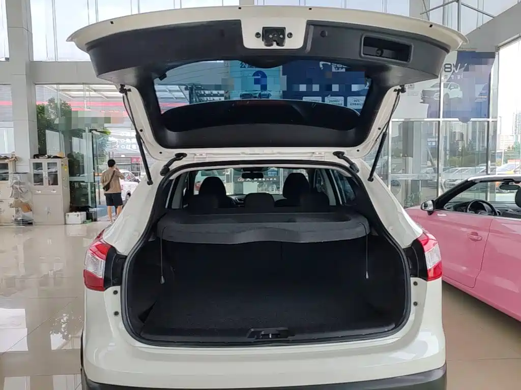 Nissan Qashqai 2017 — фото 19