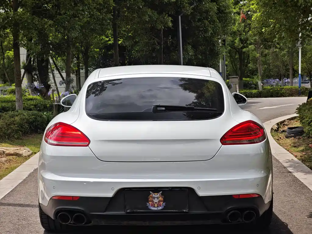 Porsche Panamera 2016