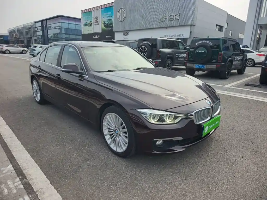 BMW 3 Series 2018 — фото 4