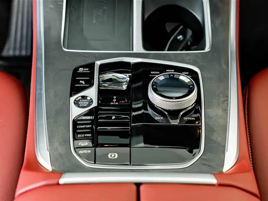 BMW X5 2025 — фото 16