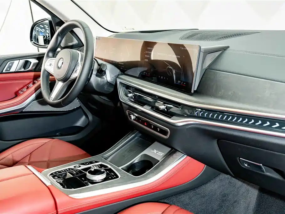 BMW X5 2025 — фото 19