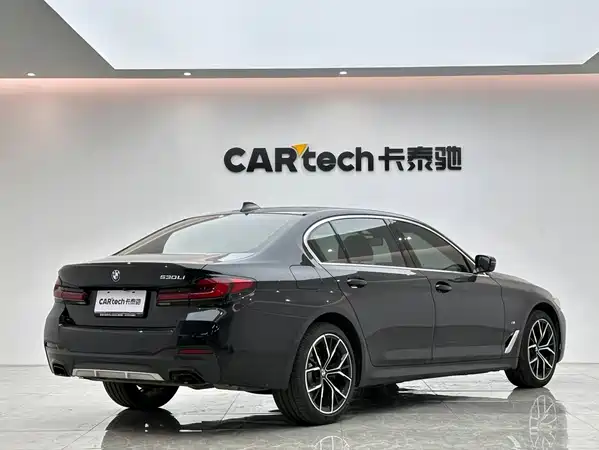 BMW 5 Series 2023