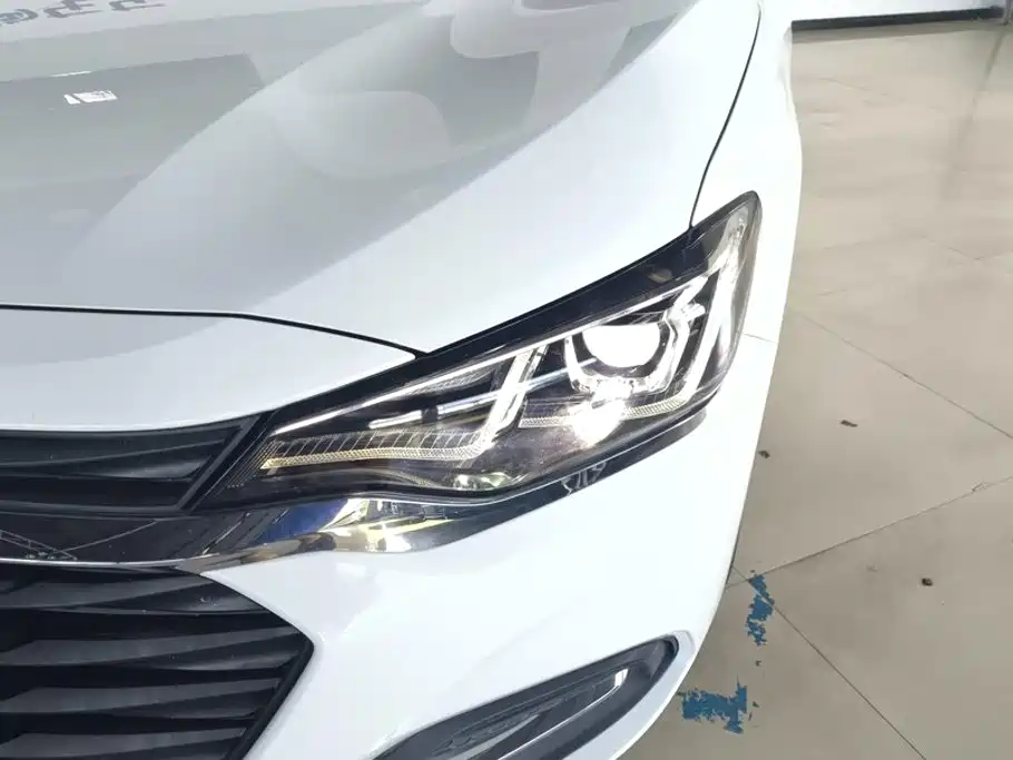 Chevrolet Monza 2022