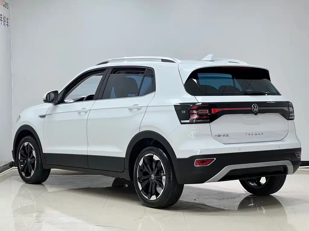 Volkswagen Tacqua 2022