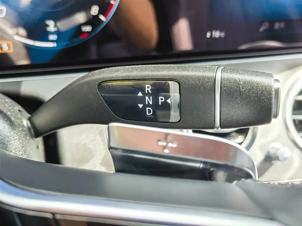 Mercedes-Benz E-Class 2021 — фото 12