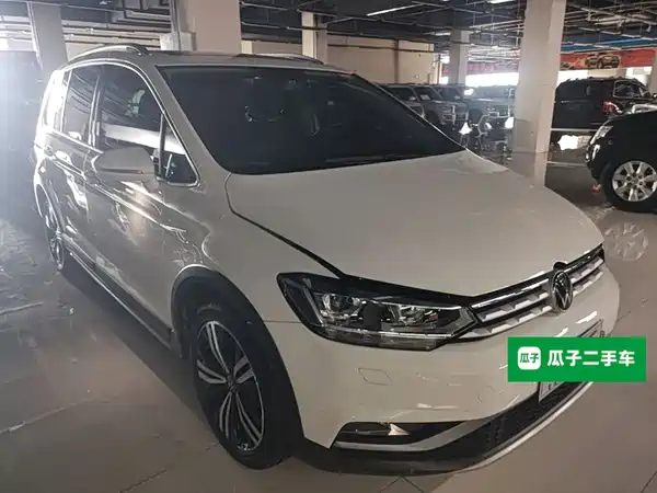 Volkswagen Touran 2021