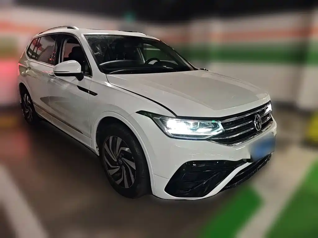 Volkswagen Tiguan L 2024