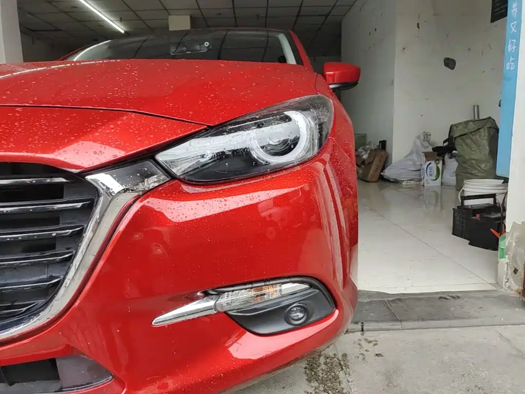 Mazda 3 Axela 2019 — фото 24